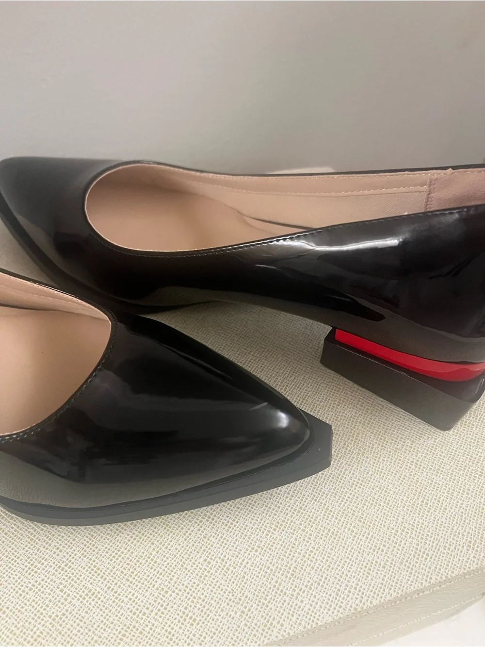 Black Patent Pointed Toe Women's Pumps with Red Accent Heel